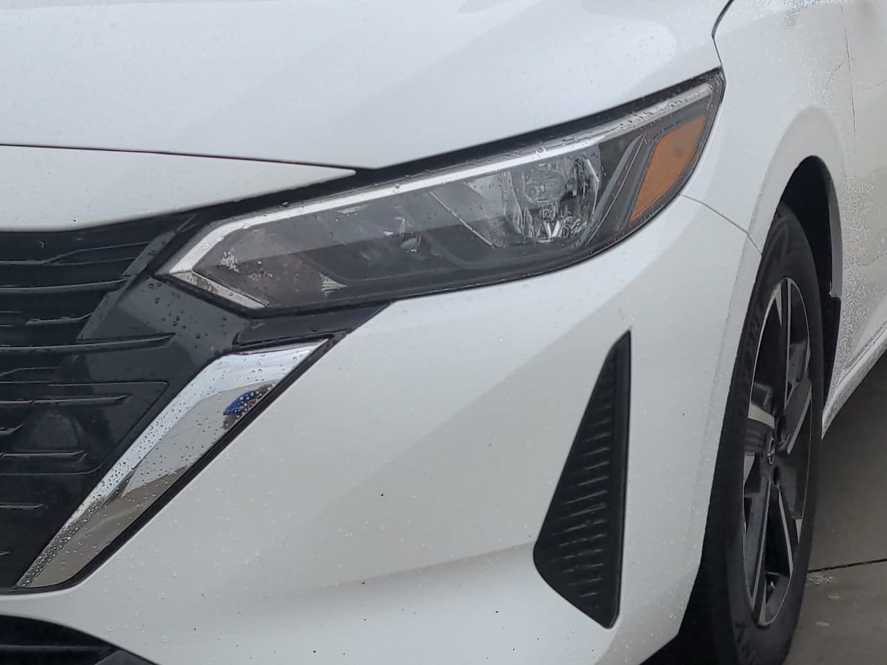 2024 Nissan Sentra SV photo 4