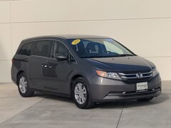 2016 Honda Odyssey SE Minivan