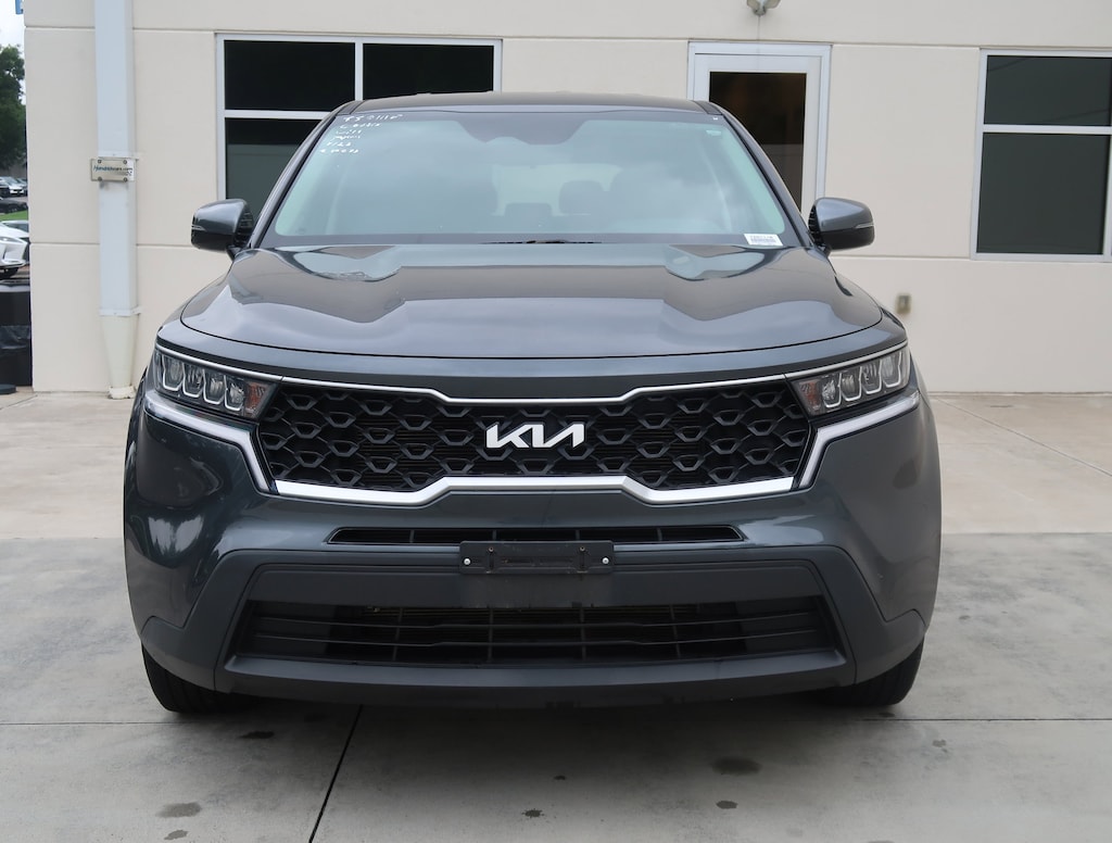 Used 2022 Kia Sorento LX SUV