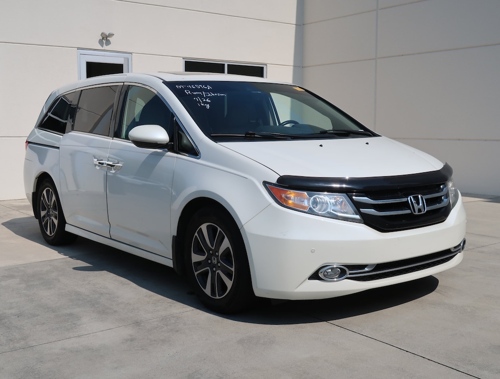 Used 2015 Honda Odyssey Touring Minivan