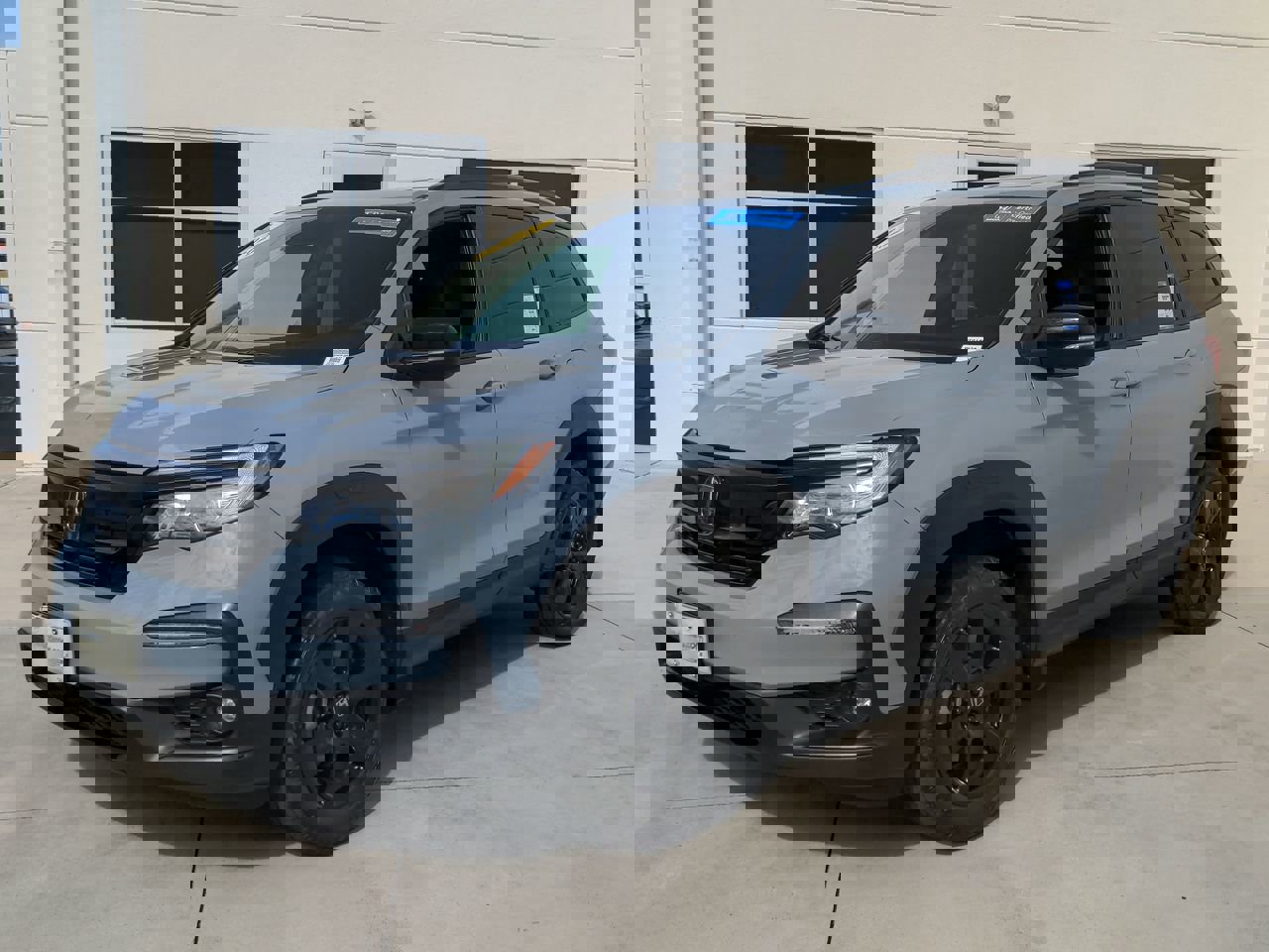 2022 Honda Pilot TrailSport photo 2