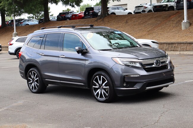 2019 Honda Pilot Touring 8-Passenger SUV