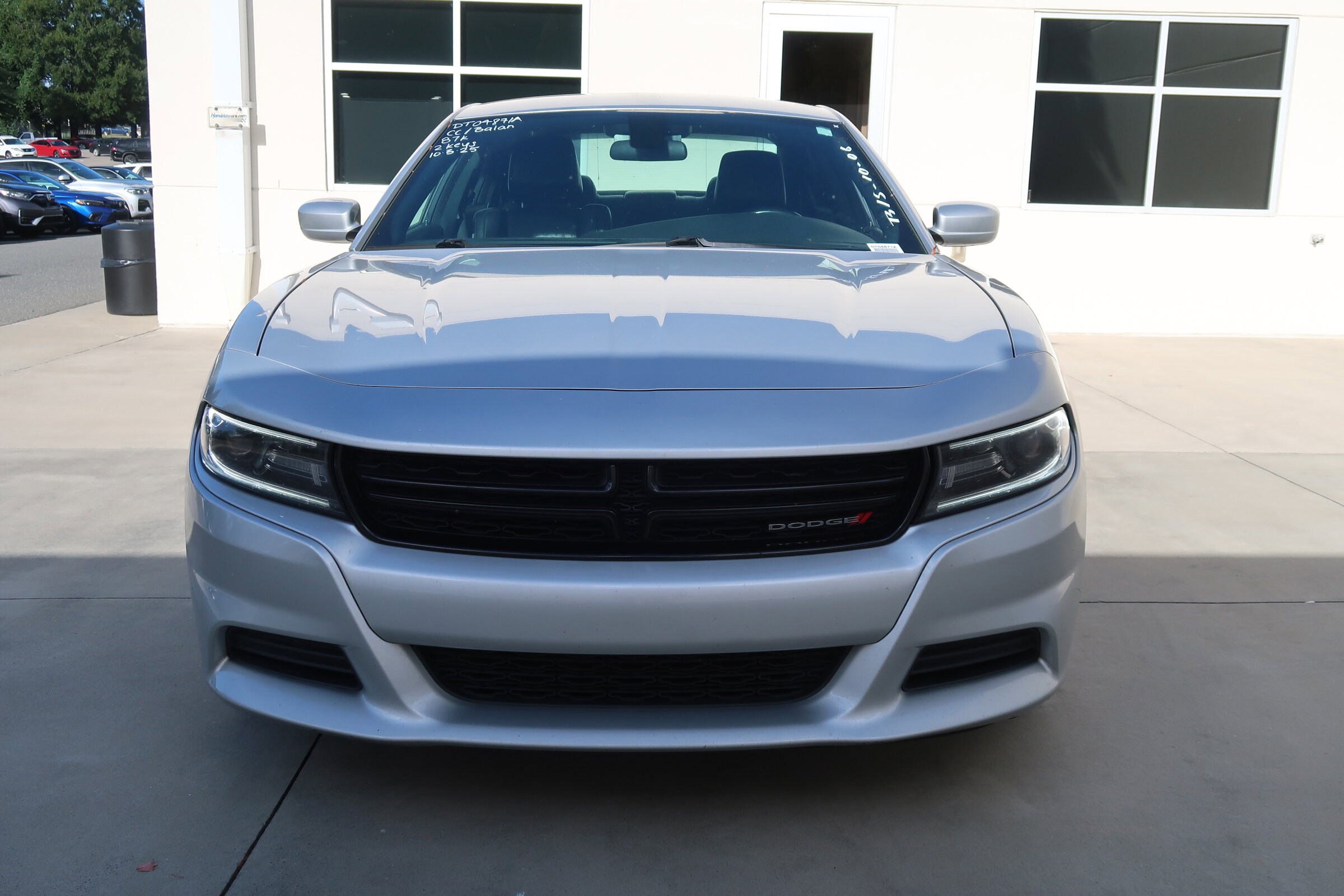 2020 Dodge Charger SXT photo 2