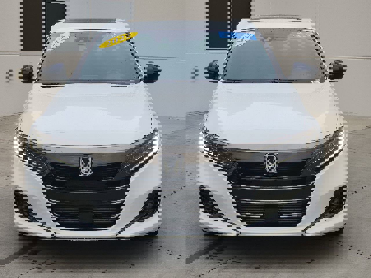 2022 Honda Accord Sport 2.0T photo 2