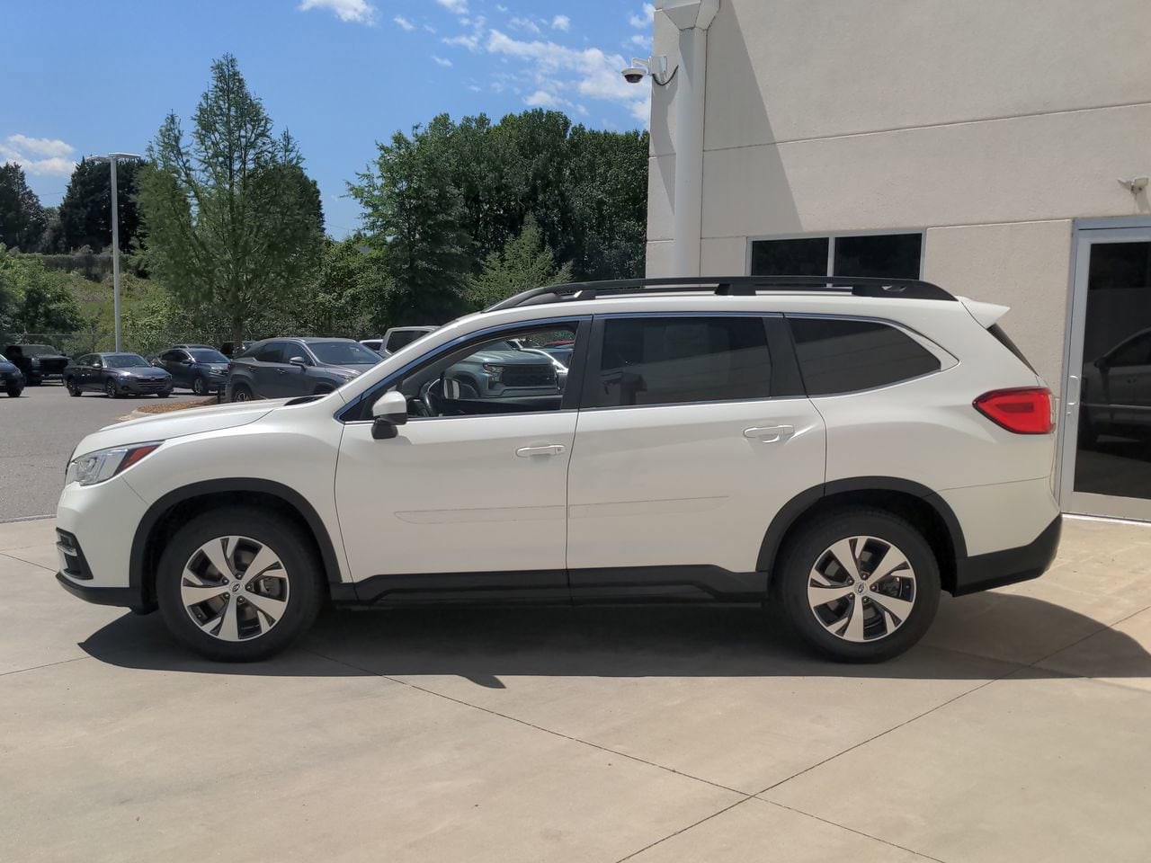 2019 Subaru Ascent Premium photo 6