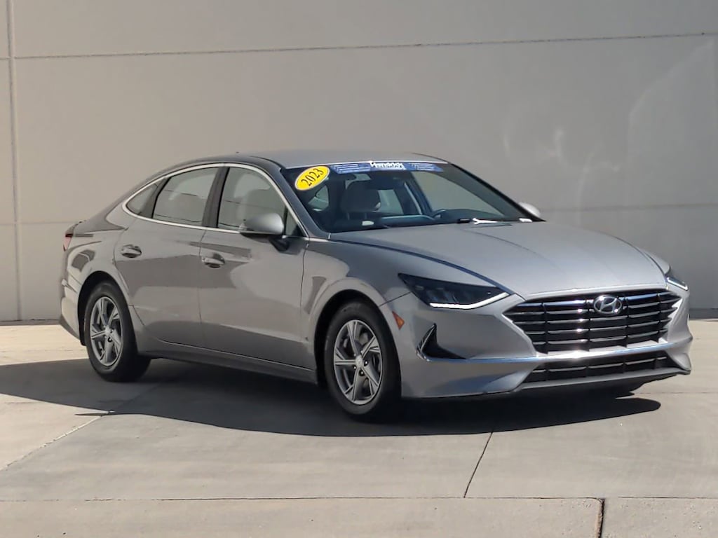 Used 2023 Hyundai Sonata SE Sedan
