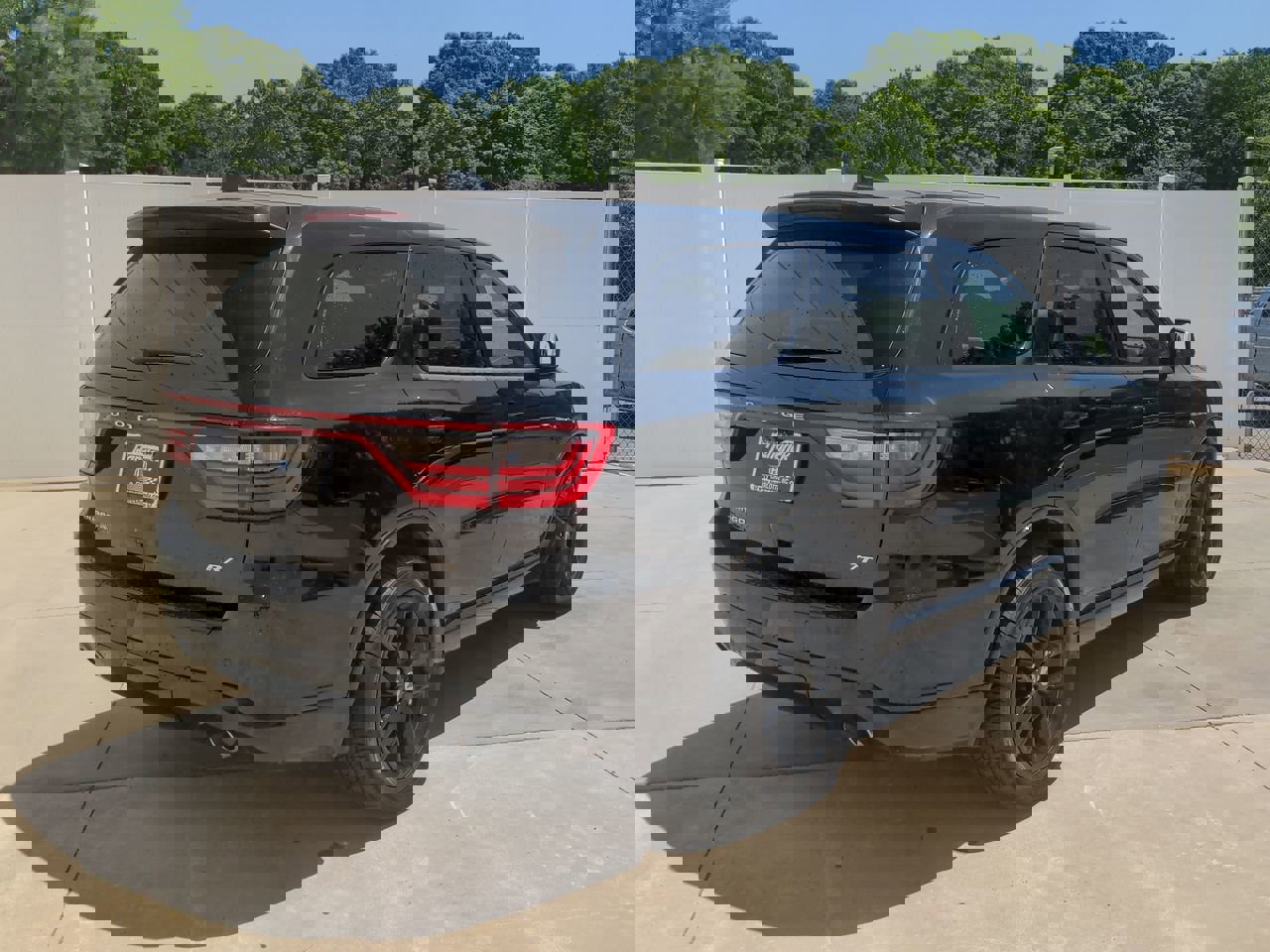 2023 Dodge Durango R/T photo 3