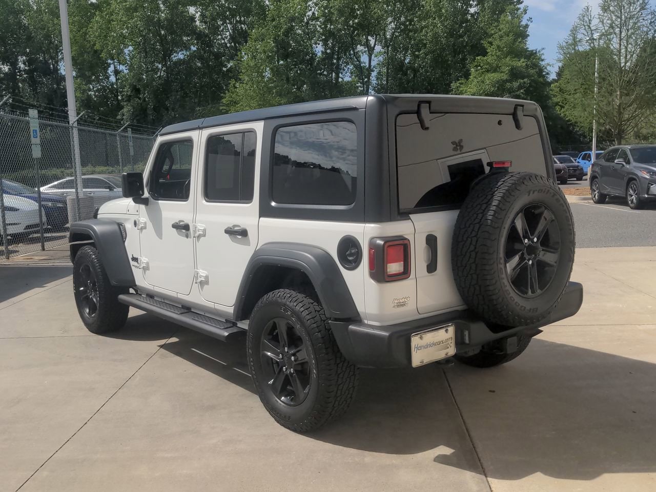 2021 Jeep Wrangler Unlimited Sport Altitude photo 3