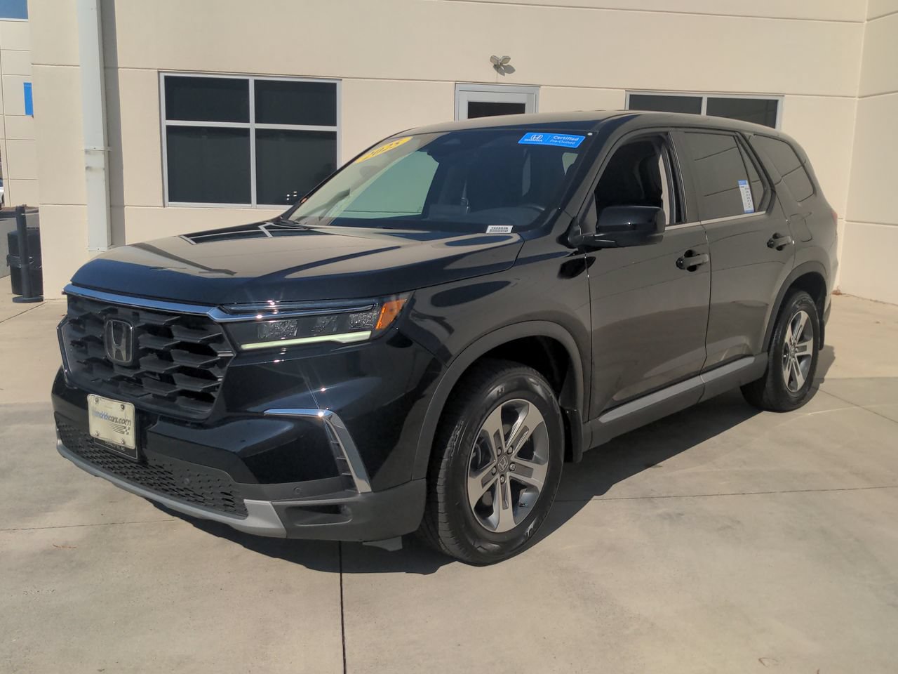 Certified 2025 Honda Pilot EX-L SUV