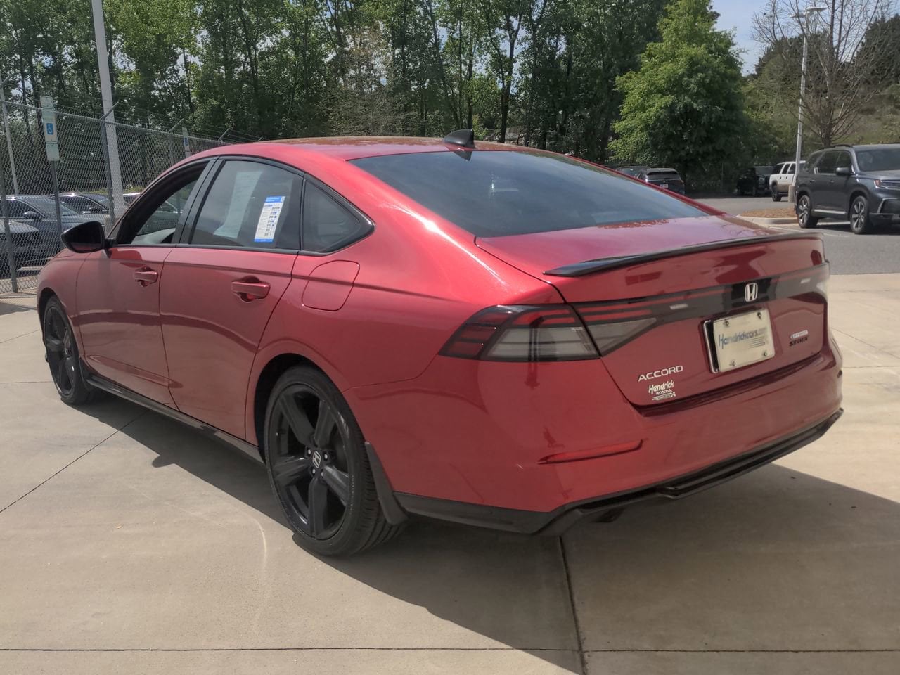2023 Honda Accord Hybrid Sport-L photo 3
