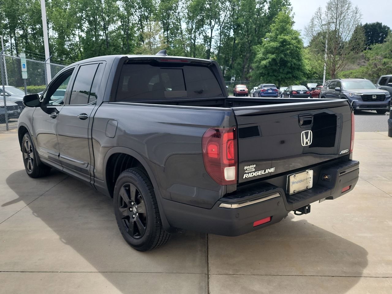 2019 Honda Ridgeline Black Edition photo 3