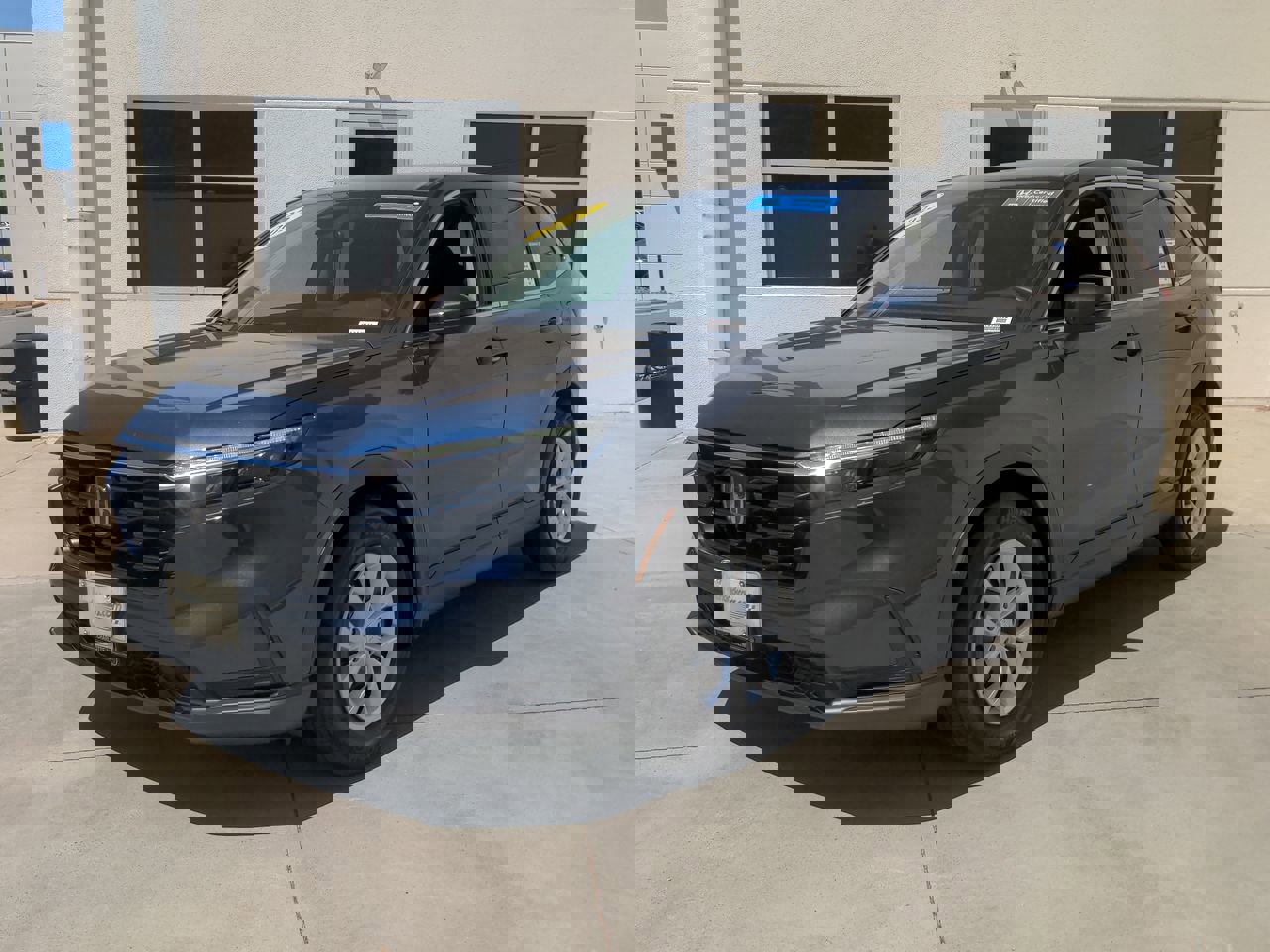 2025 Honda CR-V LX photo 4