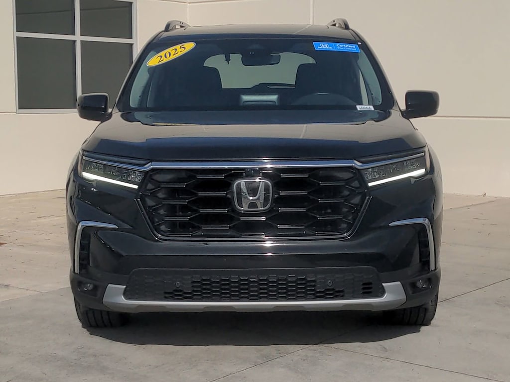 Certified 2025 Honda Pilot Elite SUV