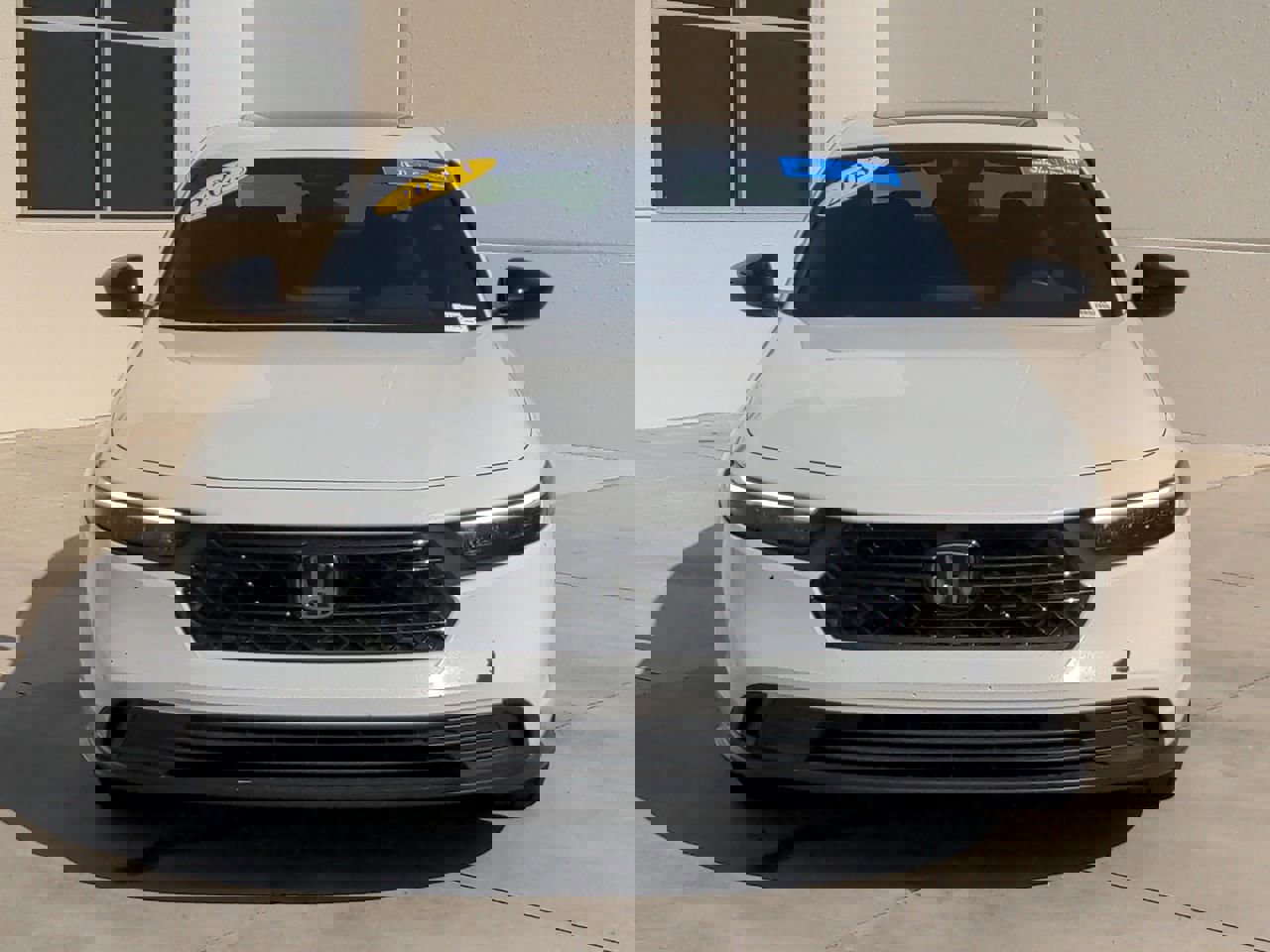 2023 Honda Accord Hybrid Sport photo 2