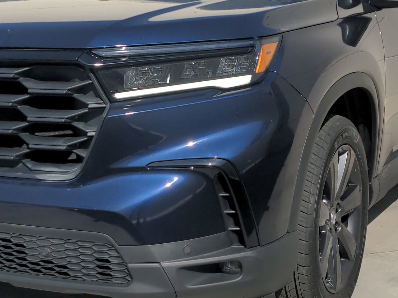 2025 Honda Pilot Sport photo 5