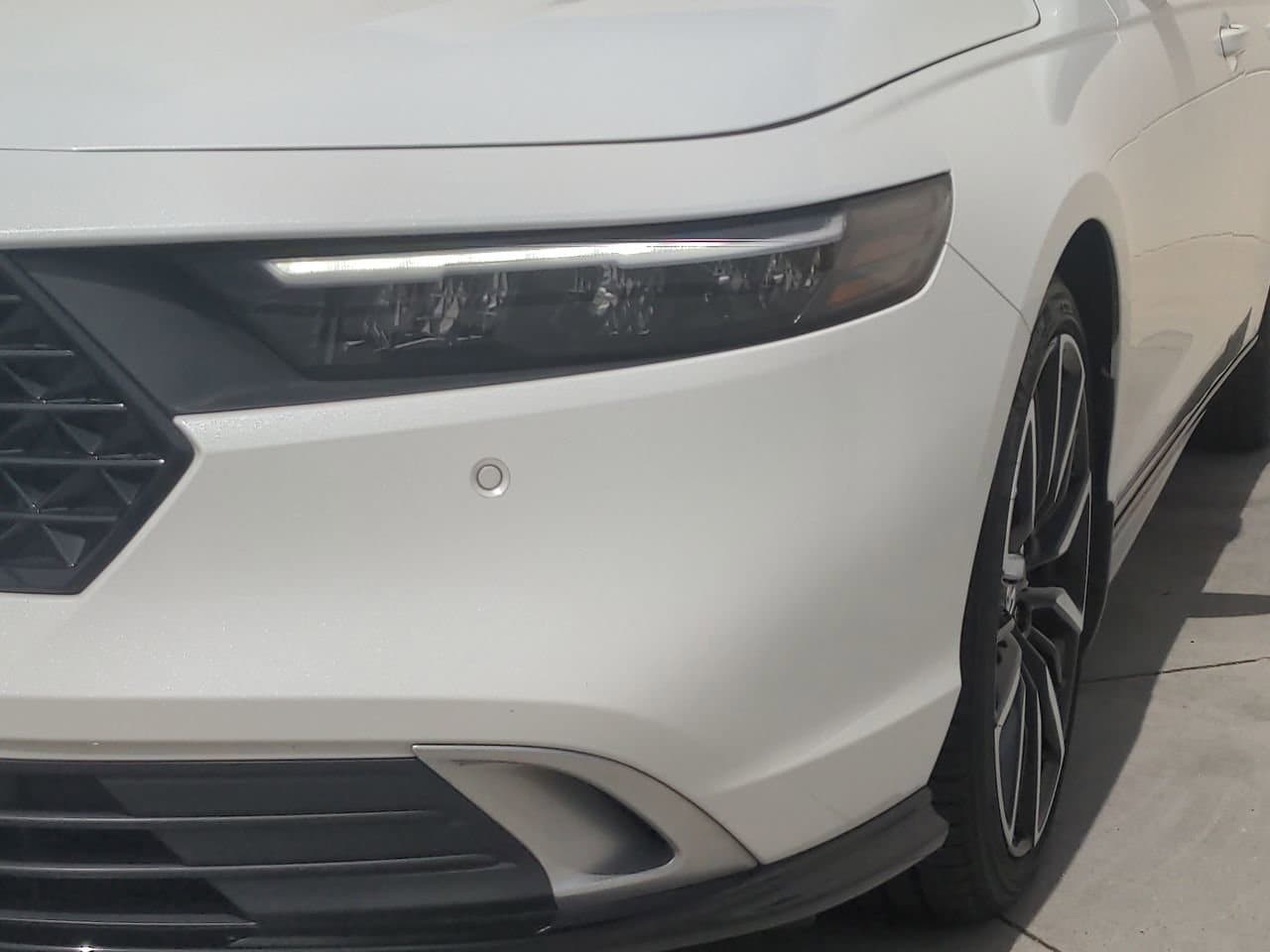 2024 Honda Accord Hybrid Touring photo 5