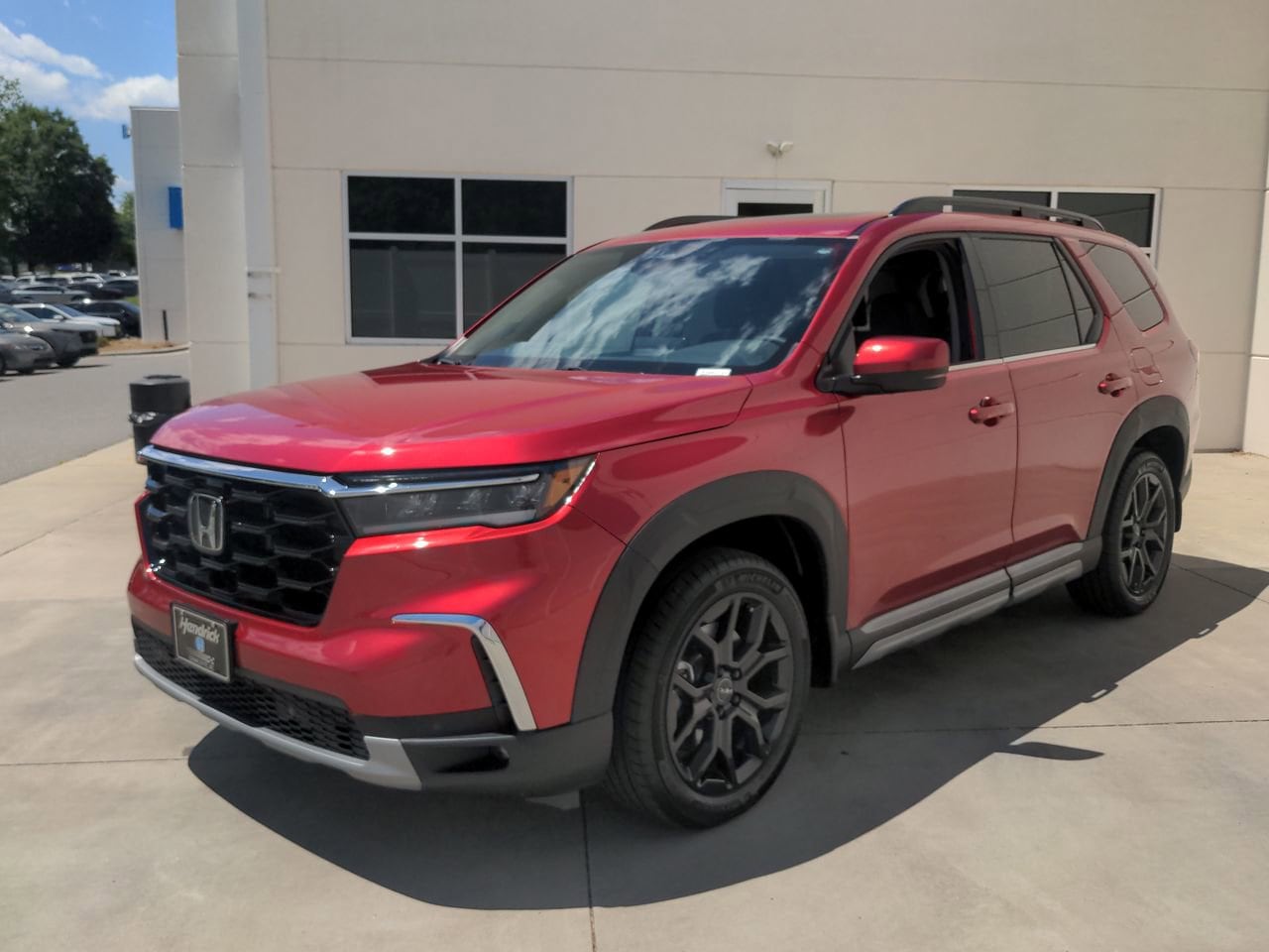 2025 Honda Pilot Touring+ photo 4