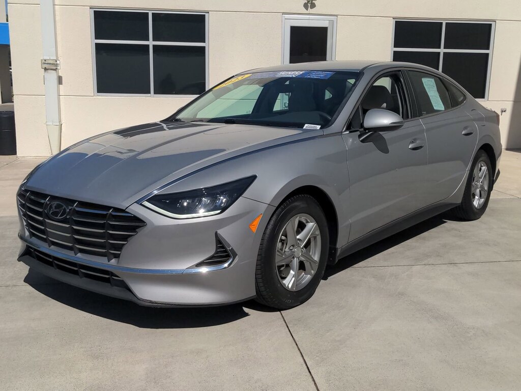 Used 2023 Hyundai Sonata SE Sedan