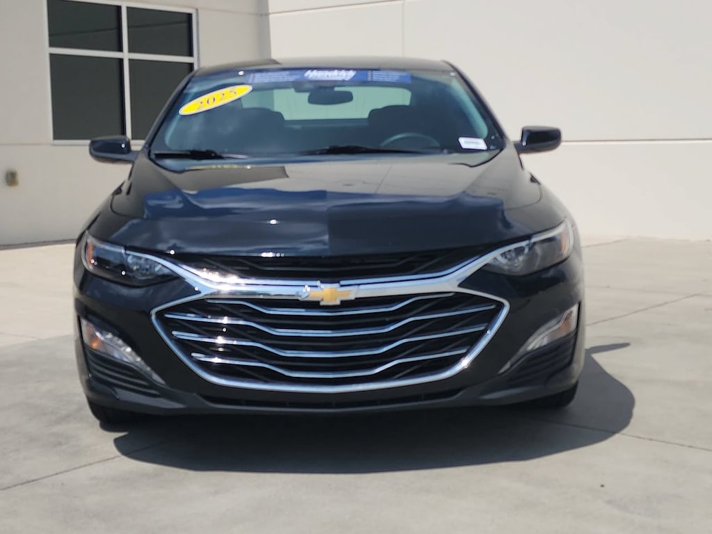 Used 2025 Chevrolet Malibu LT Sedan