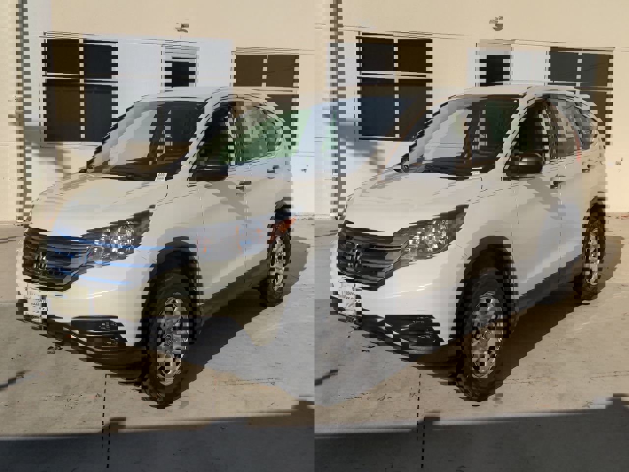 2013 Honda CR-V LX photo 3