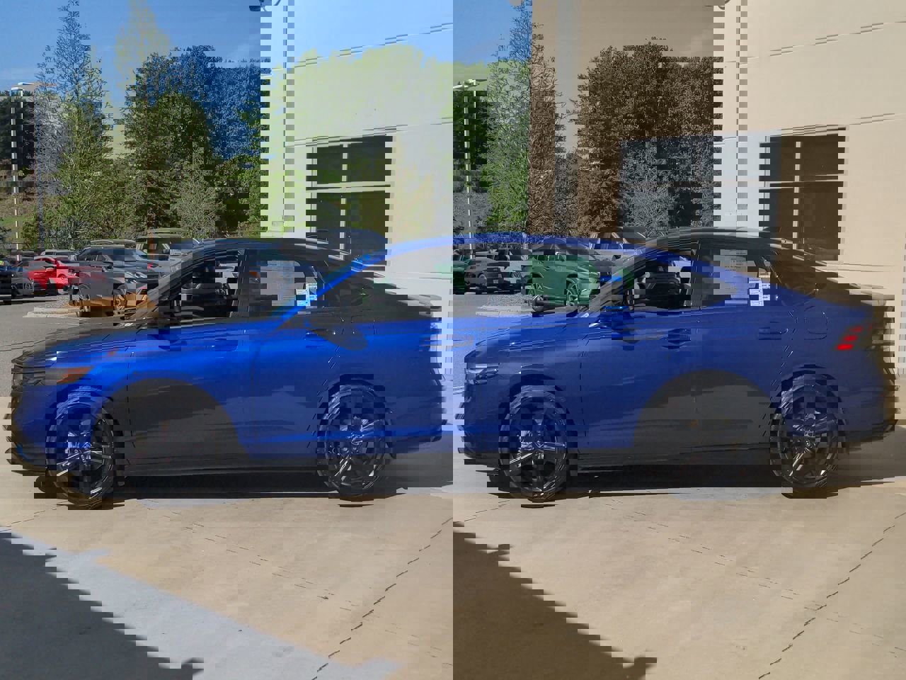 2025 Honda Accord Hybrid Sport-L photo 6