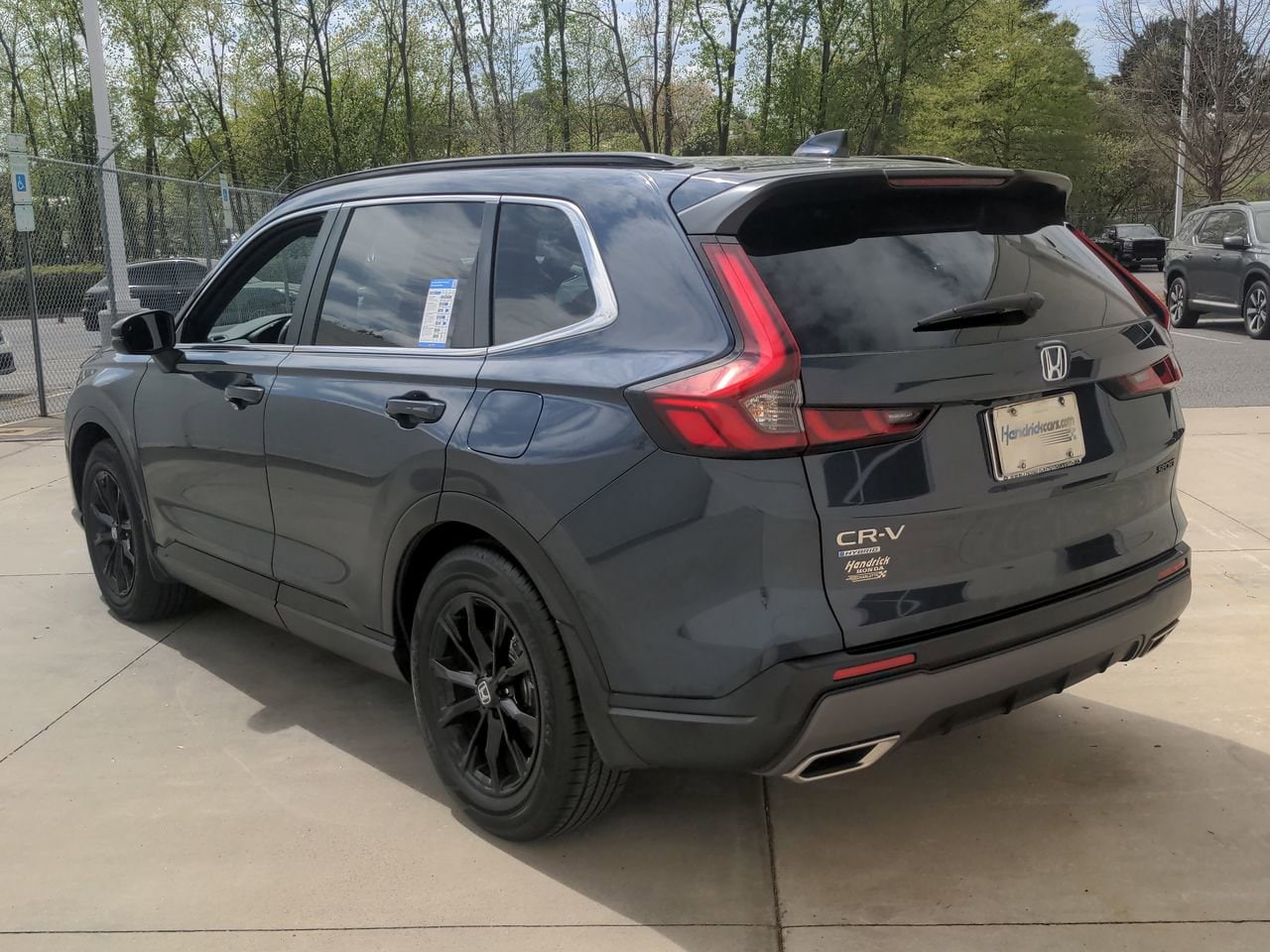 2025 Honda CR-V Hybrid Sport photo 3