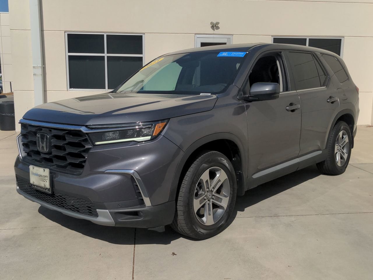 2025 Honda Pilot EX-L photo 4