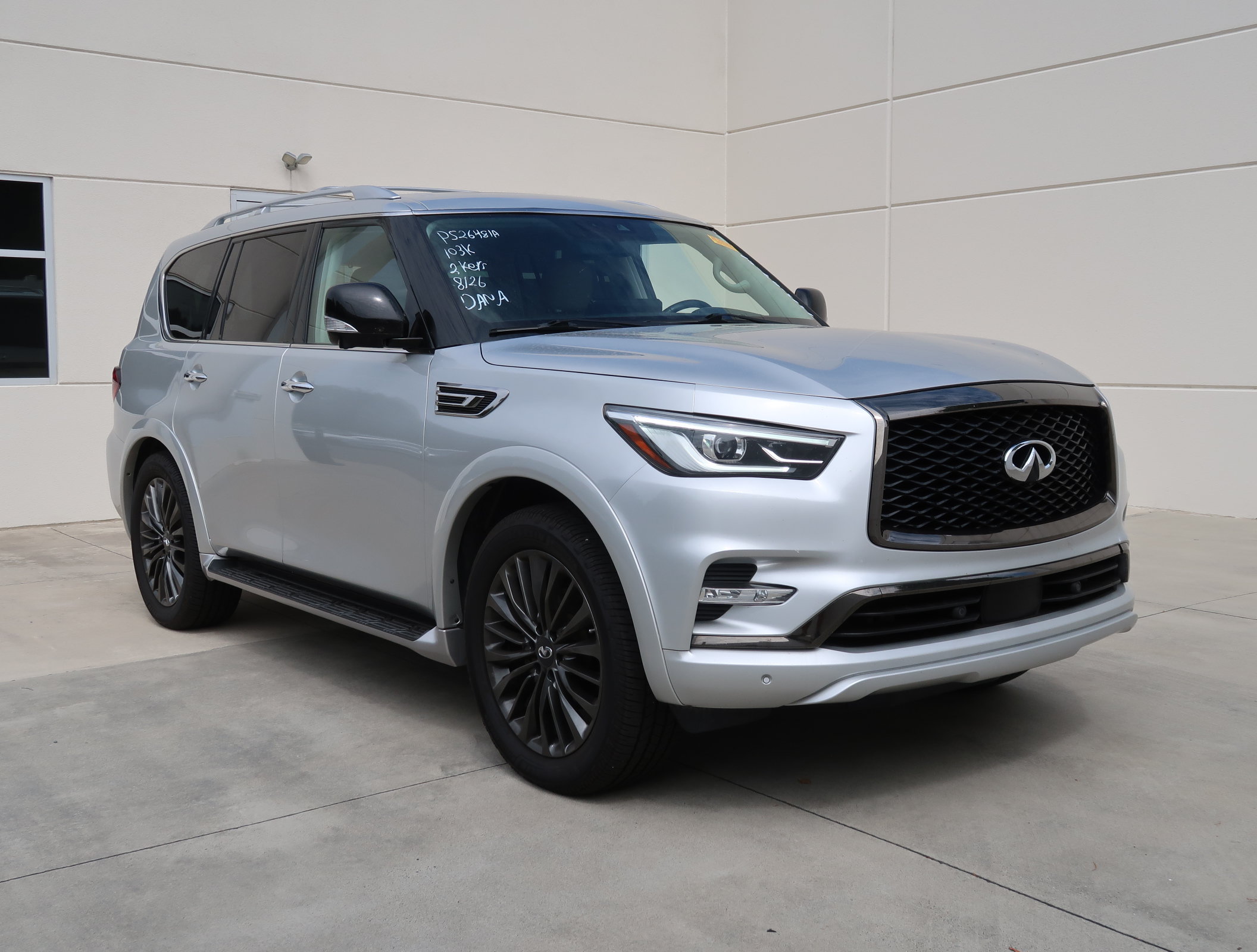 2022 INFINITI QX80 PREMIUM SELECT