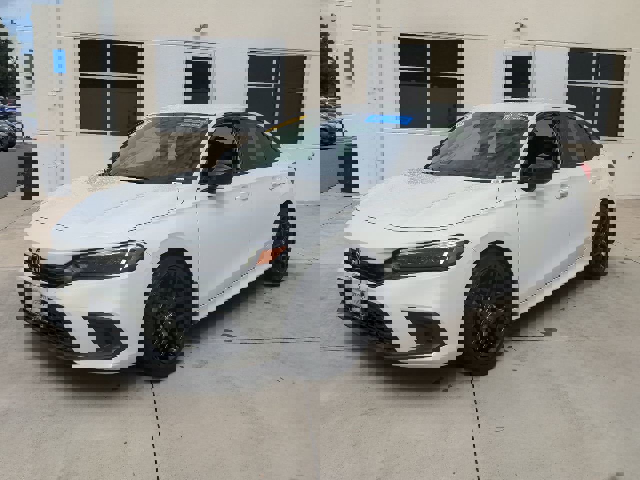 2022 Honda Civic Sport photo 3