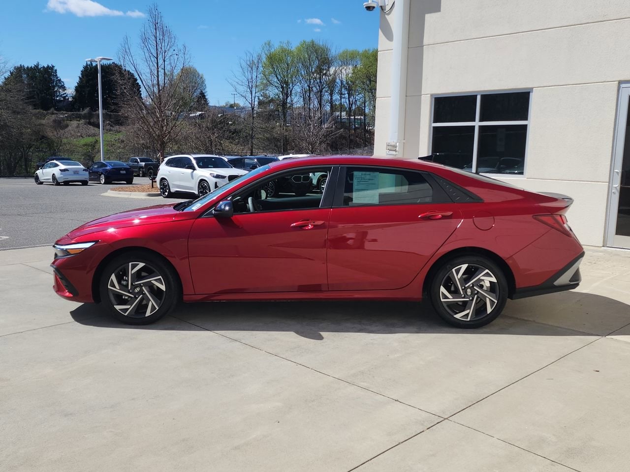 2025 Hyundai Elantra SEL Sport photo 6