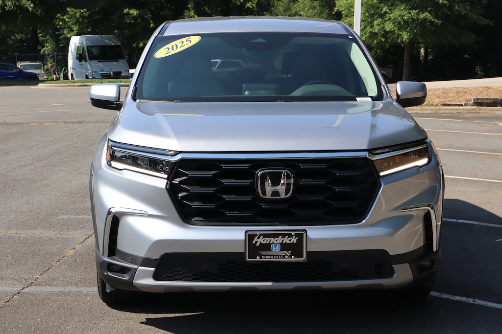 Used 2025 Honda Pilot EX-L+ SUV