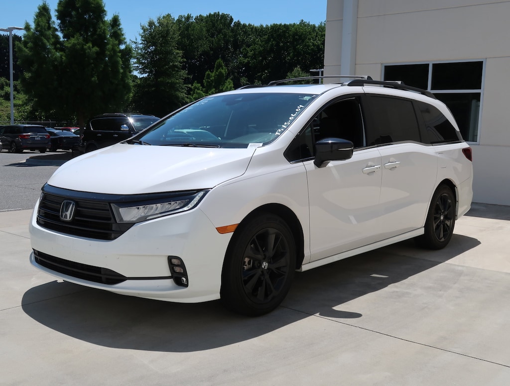 Certified 2024 Honda Odyssey Sport Minivan