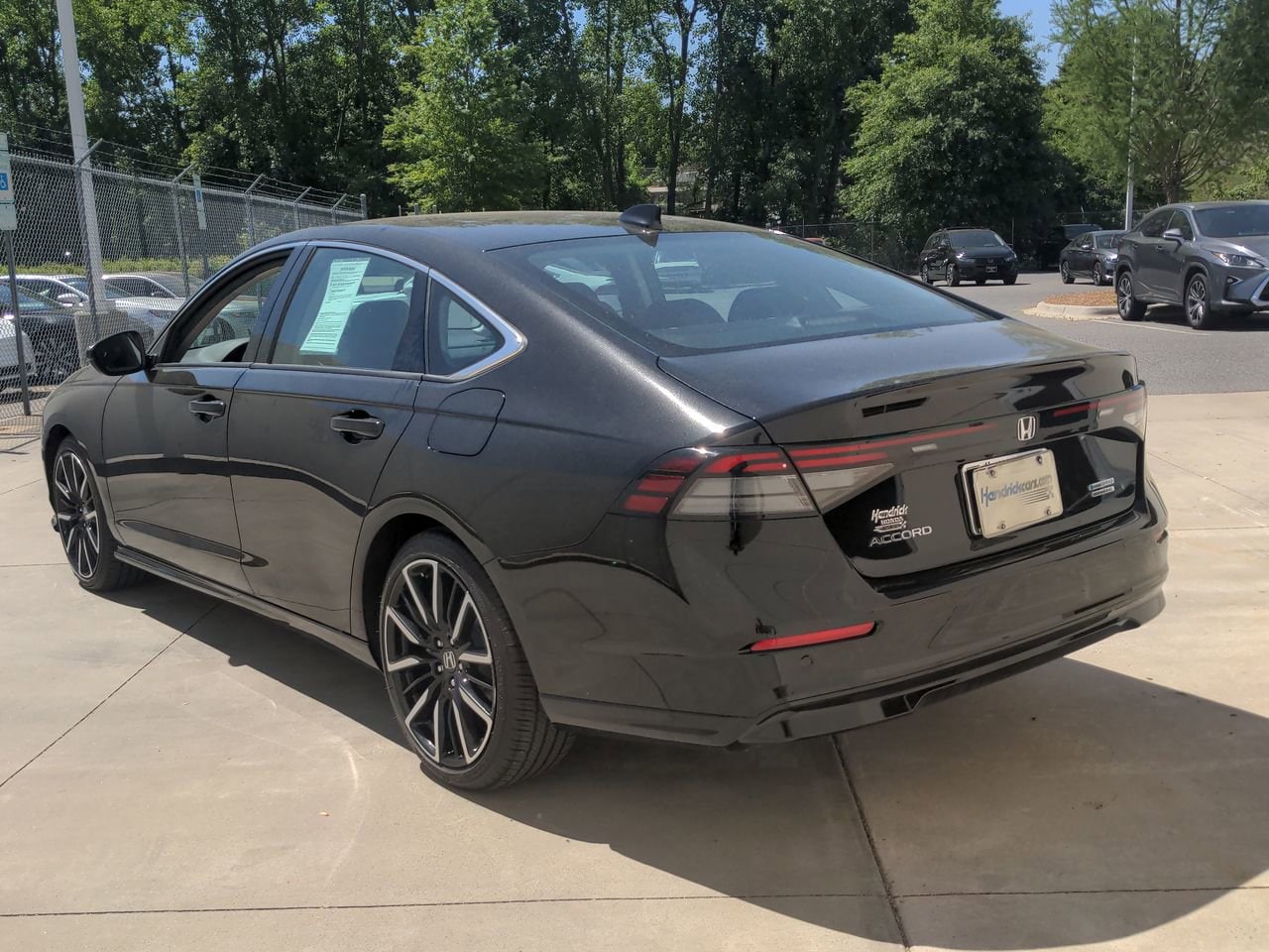 2025 Honda Accord Hybrid Touring photo 3