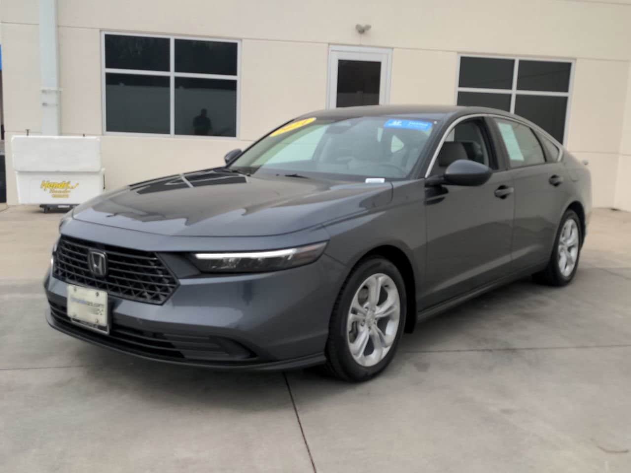 2024 Honda Accord LX photo 4