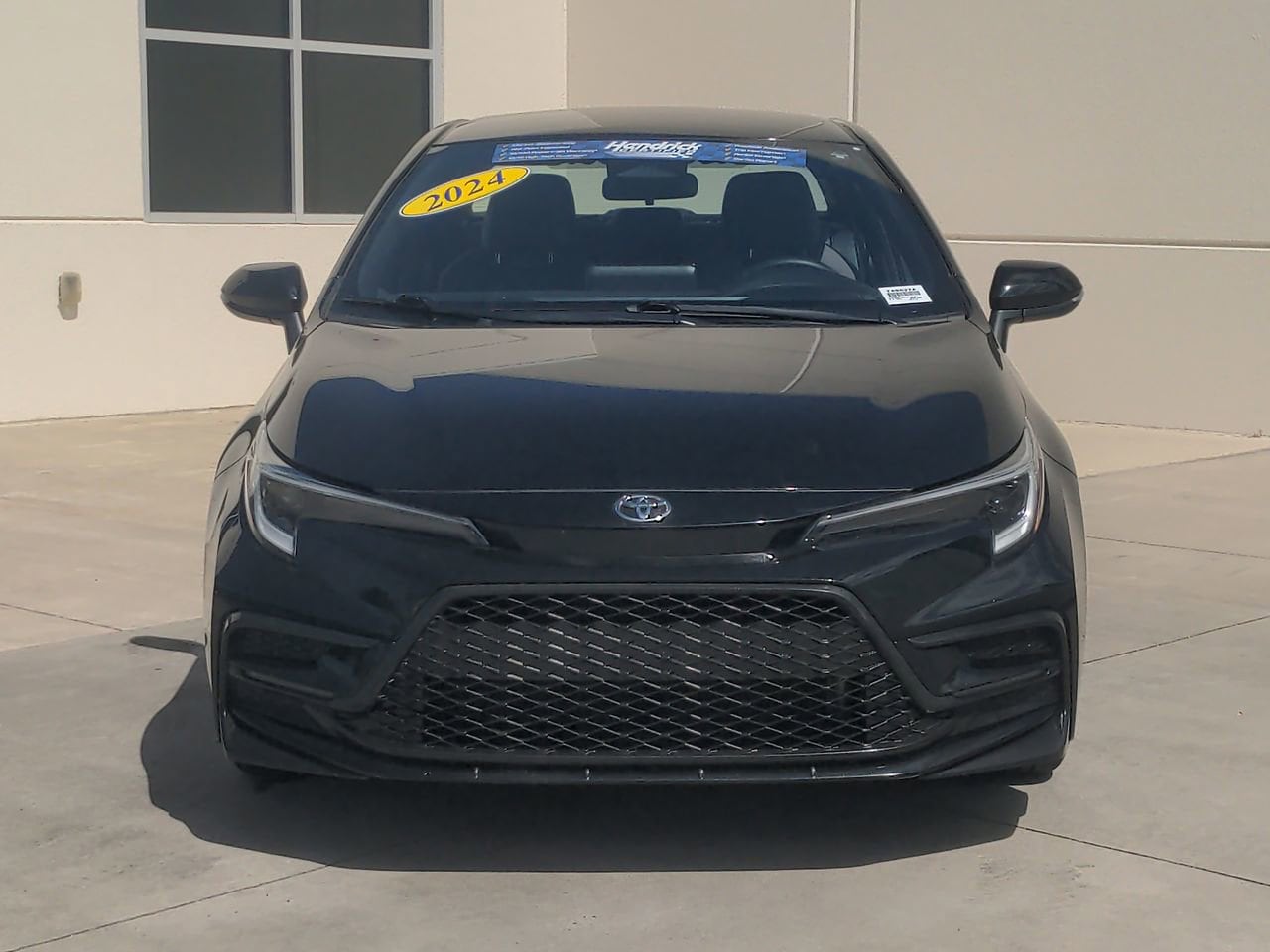 2024 Toyota Corolla SE photo 2