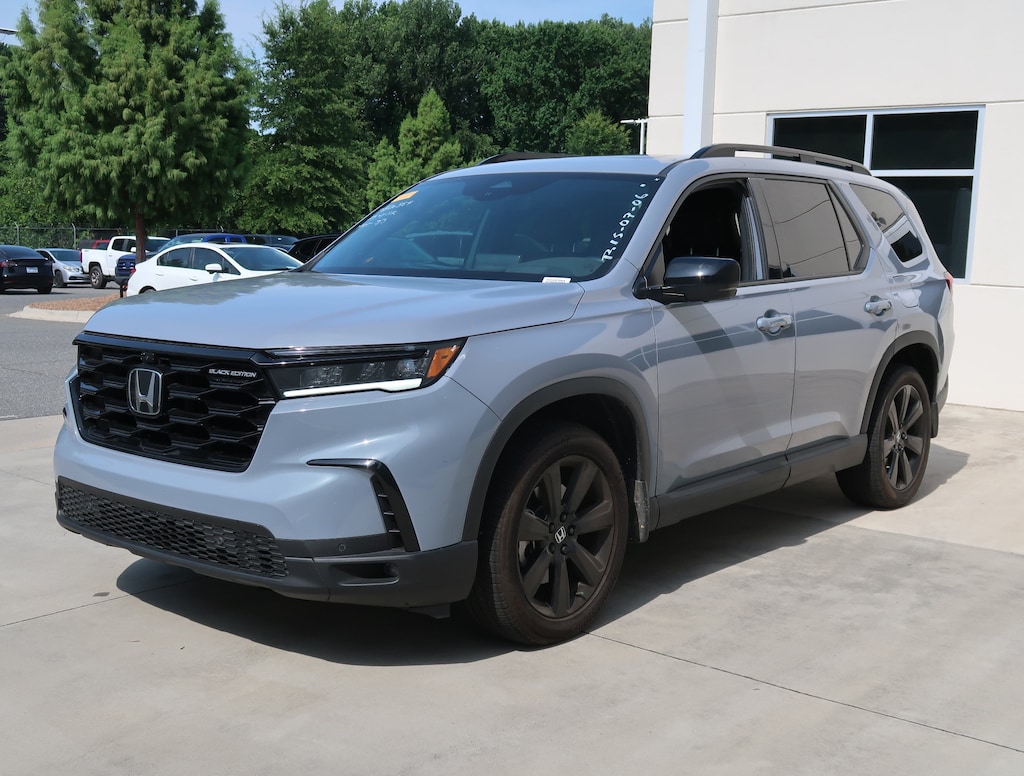 Certified 2025 Honda Pilot Black Edition SUV