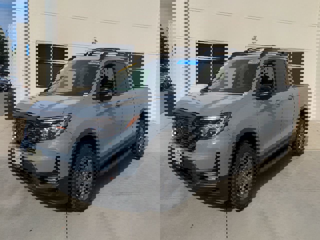 2025 Honda Ridgeline TrailSport photo 2