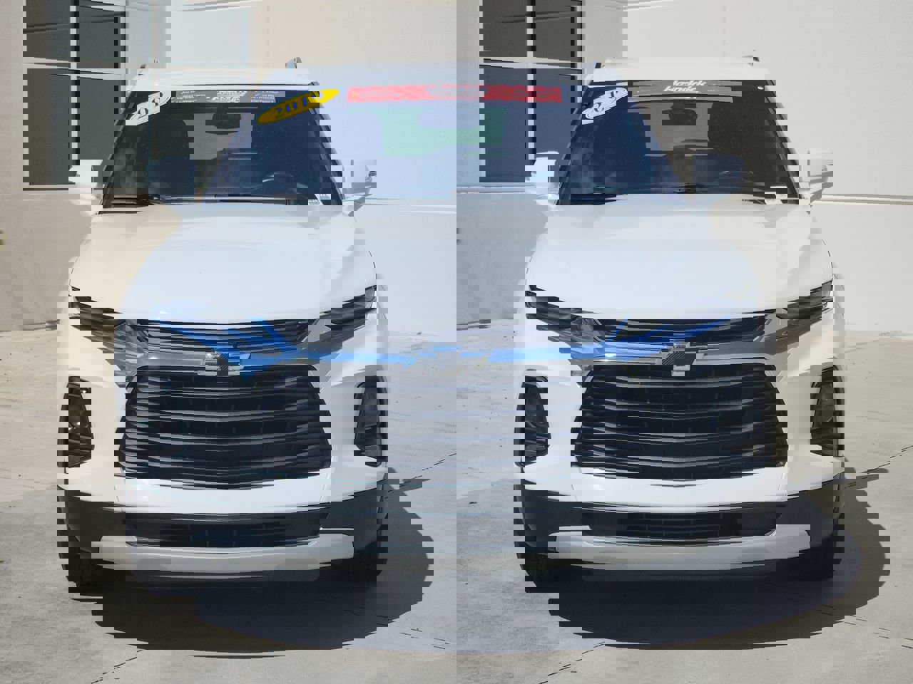 2019 Chevrolet Blazer photo 2