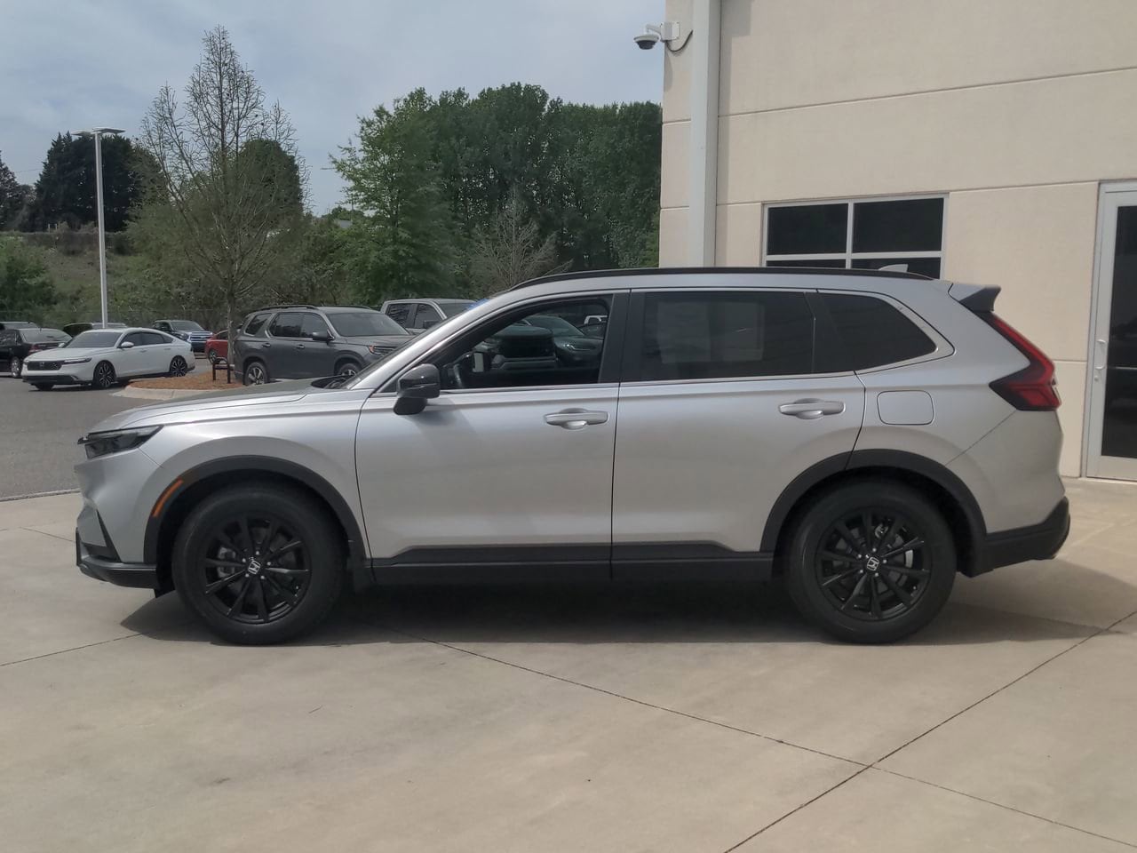 2025 Honda CR-V Hybrid Sport photo 6