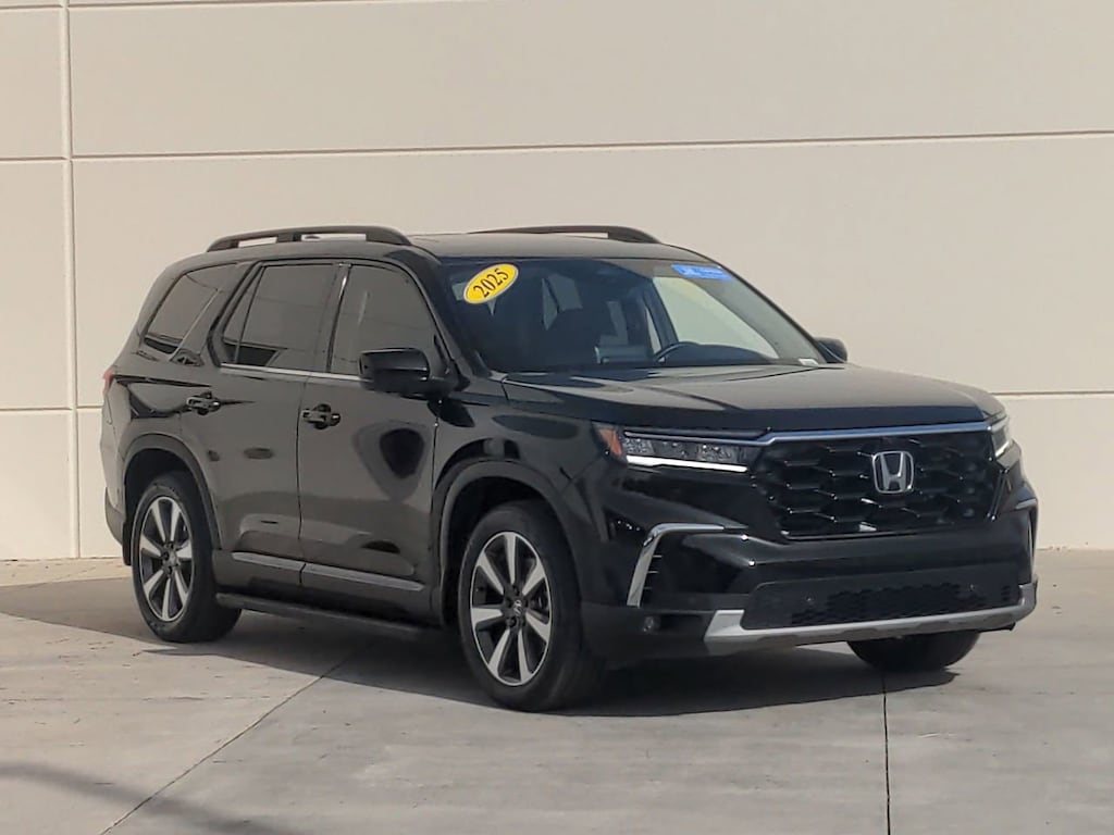 Certified 2025 Honda Pilot Elite SUV