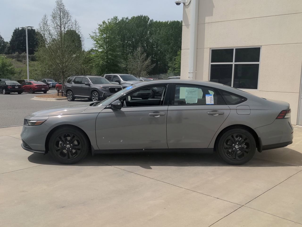 2025 Honda Accord SE photo 6