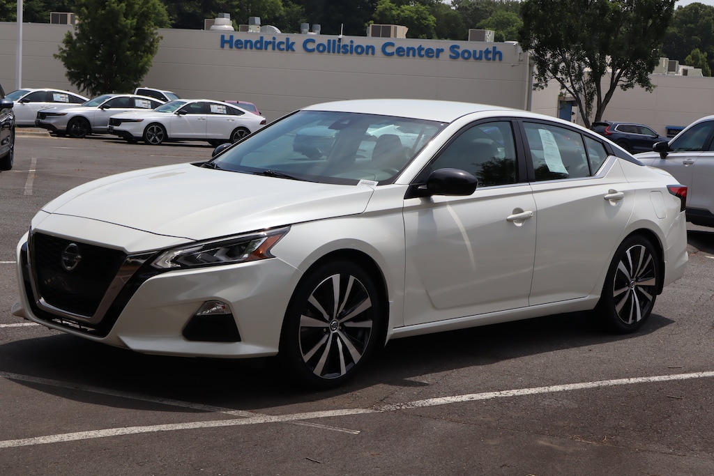 Used 2020 Nissan Altima 2.5 SR Sedan