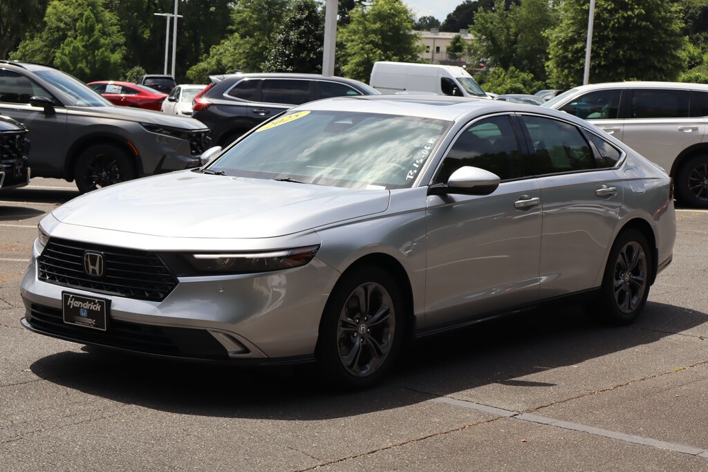 Used 2025 Honda Accord Hybrid EX-L Sedan