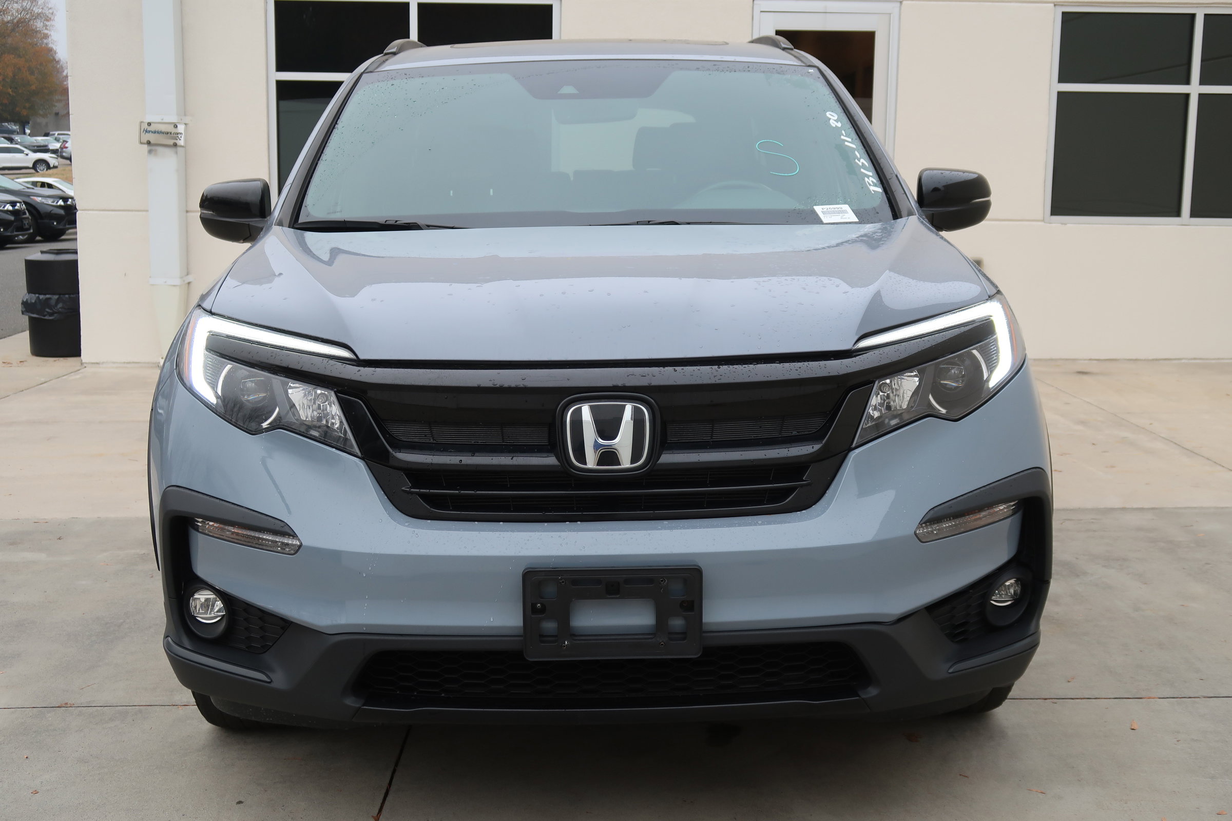 2022 Honda Pilot TrailSport photo 2