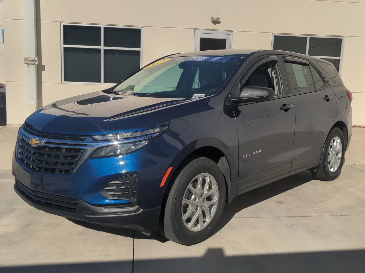 Used 2023 Chevrolet Equinox LS SUV