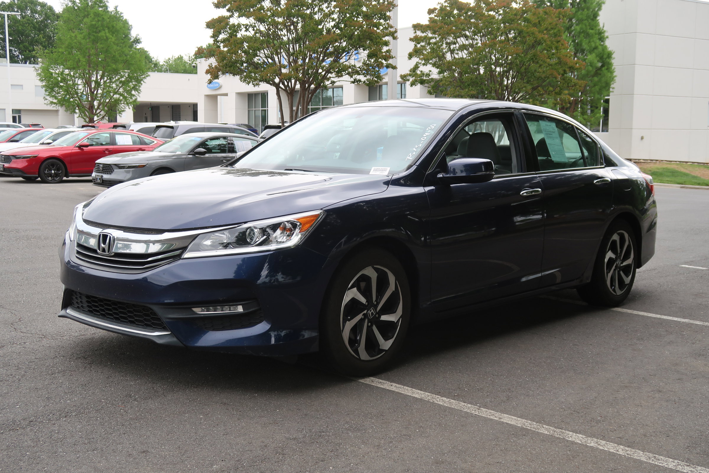 2017 Honda Accord EX-L V6 photo 4