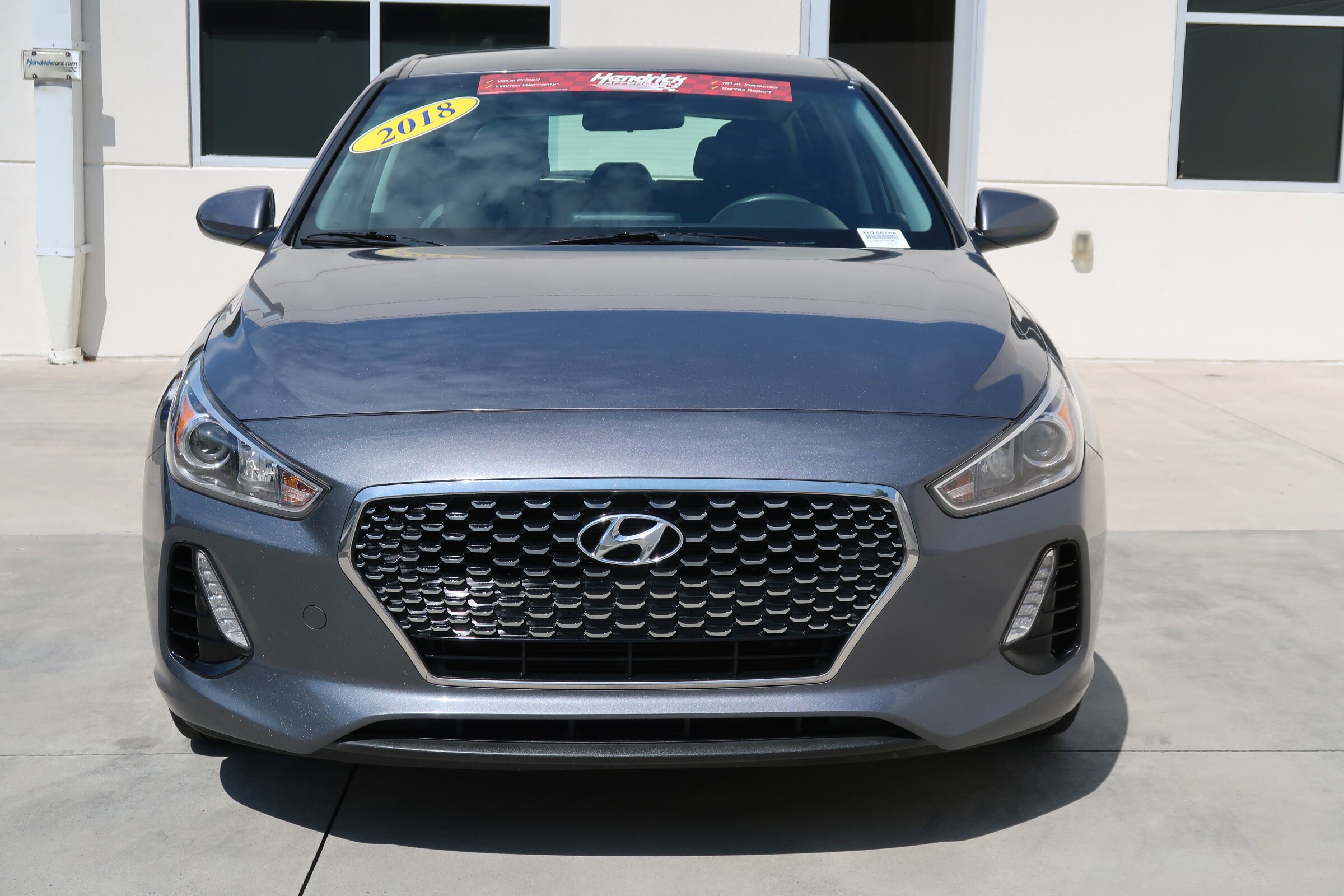 2018 Hyundai Elantra GT photo 3