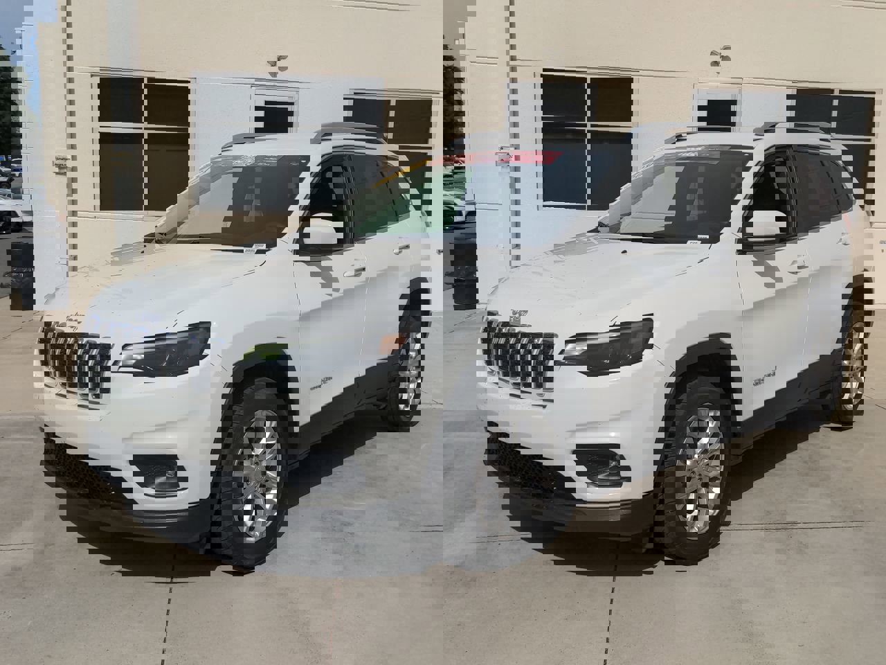 2019 Jeep Cherokee Latitude photo 4