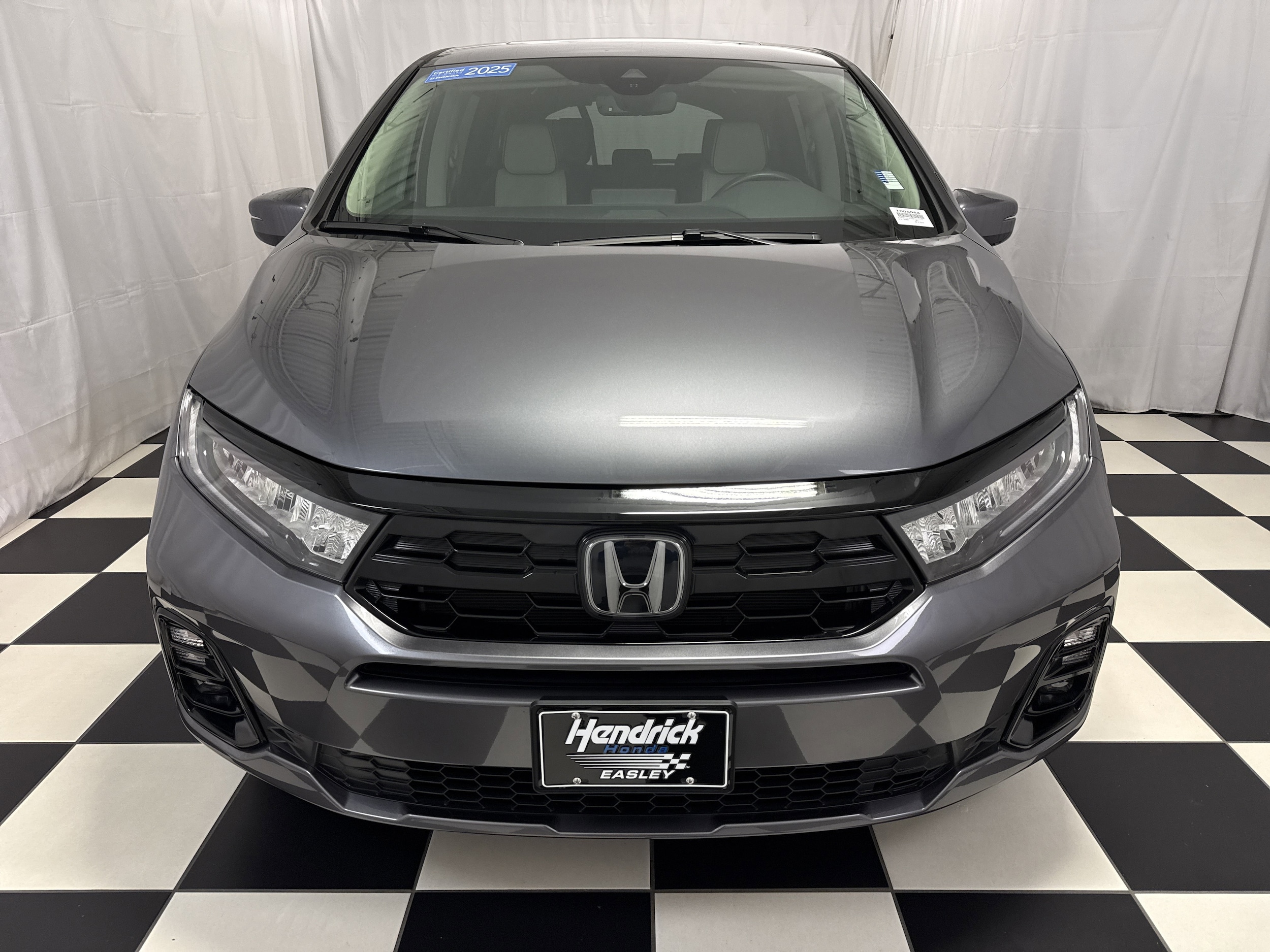 2025 Honda Odyssey Elite photo 2