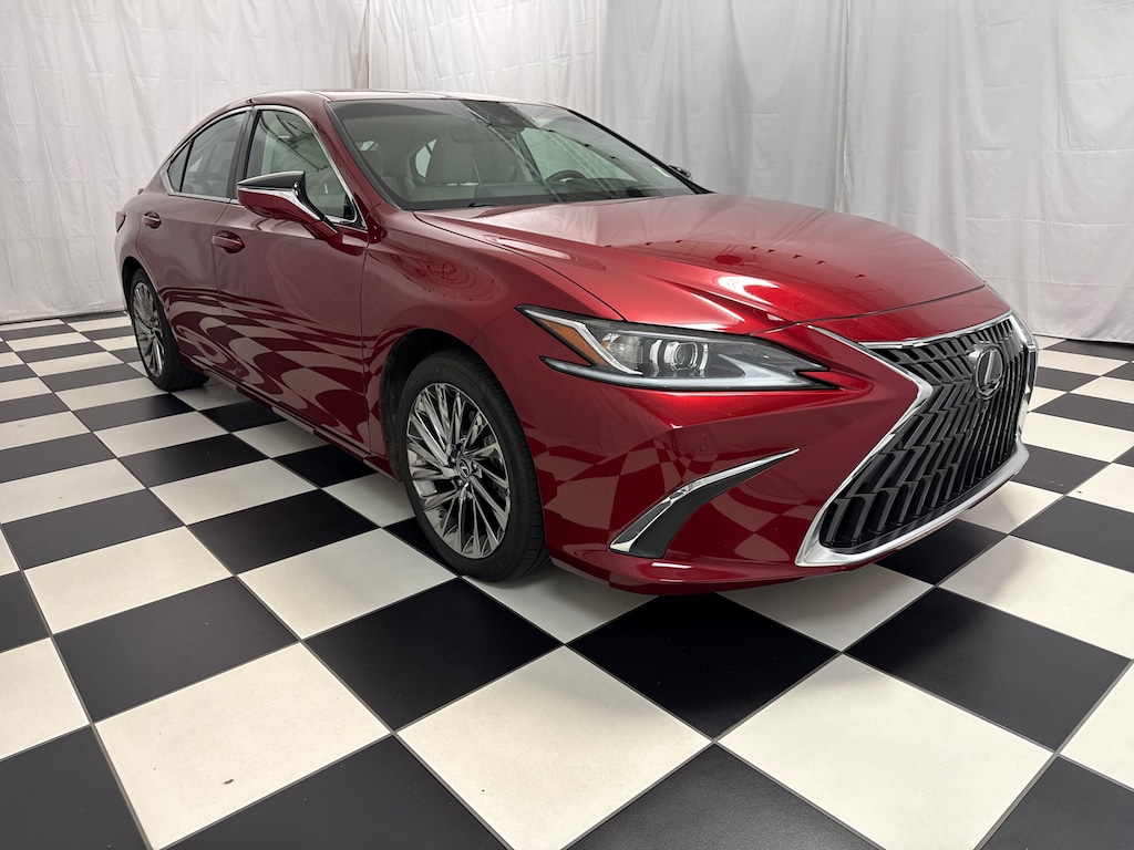 Used 2024 Lexus ES ES 300h Luxury Sedan